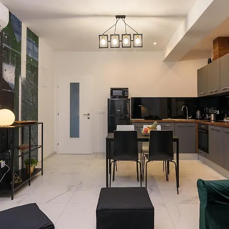 Apartament Batinic *