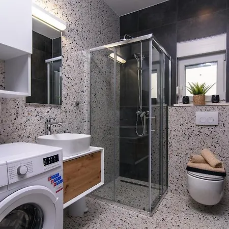 Apartament Batinic *