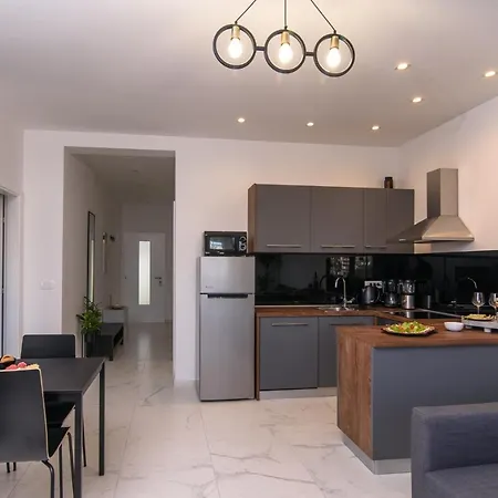 Apartament Batinic *